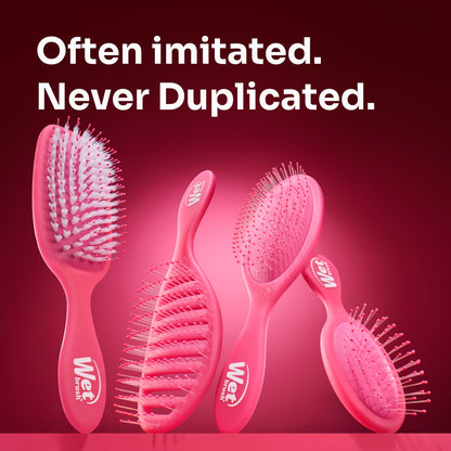 Wet Brush Pop Go Detangler – Post-Workout Hair Brush for Gym Locker Rooms, Enclosed Bristles and Mirror