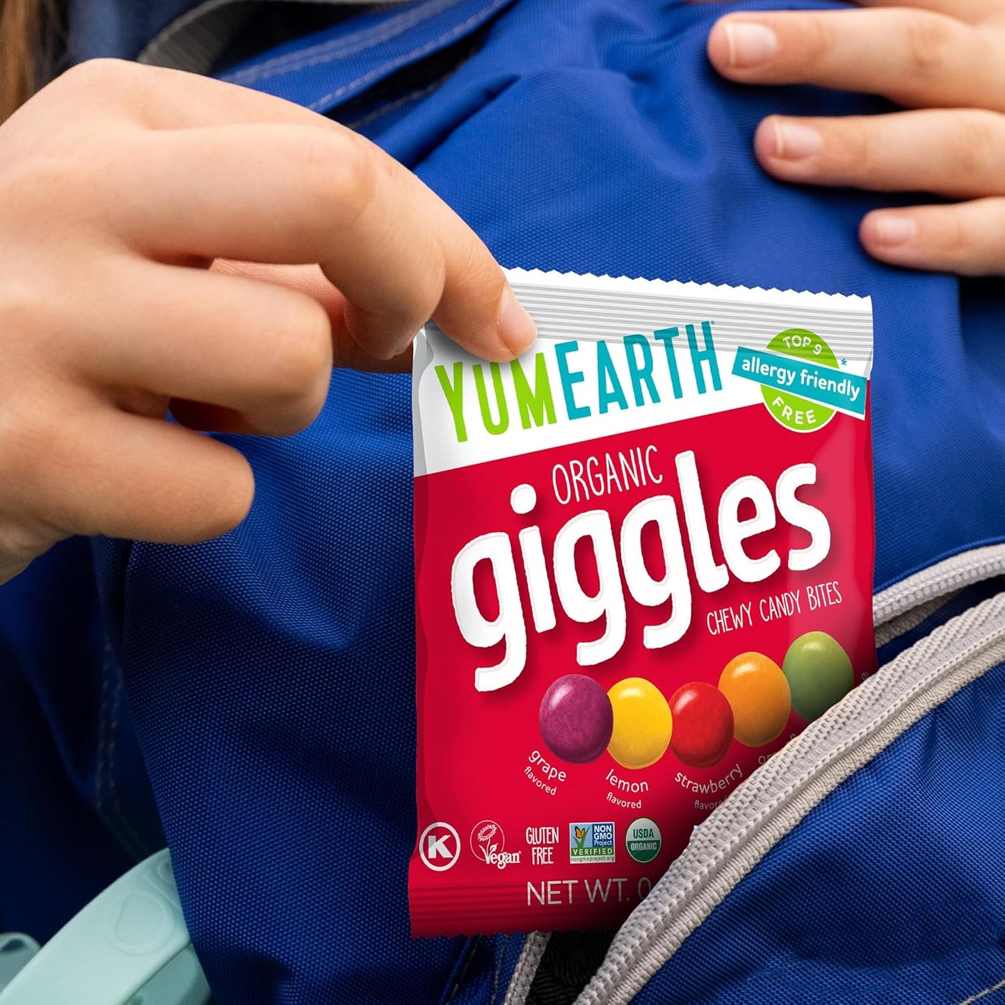 YumEarth Organic Giggles Chewy Candy – Allergy Safe Lunchbox Snack for Kids, Top 9 Allergen Free Fruit Candy Box